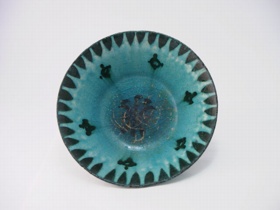ペルシャ陶器／青釉黒彩碗